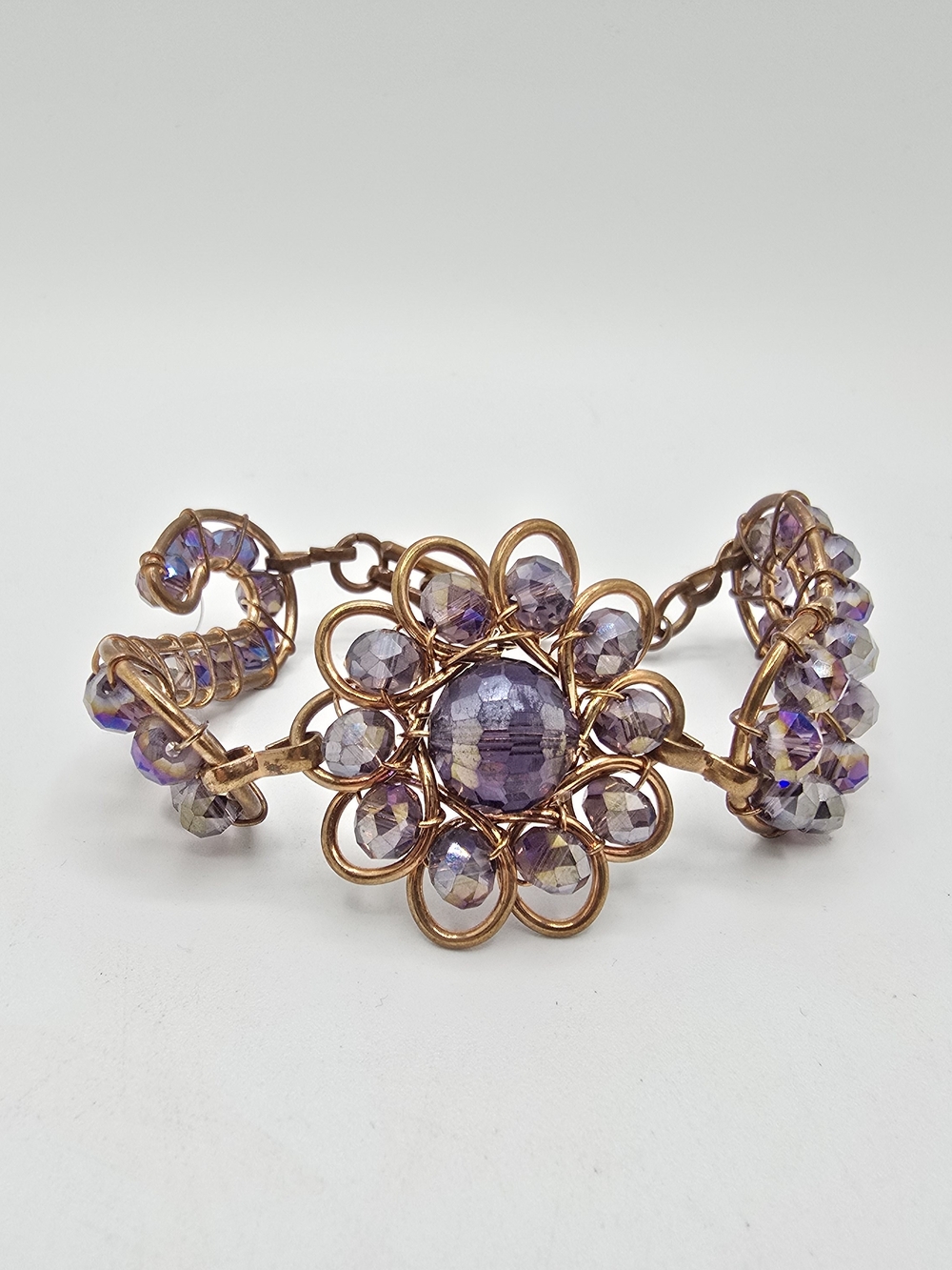 Purple AB Faceted Bead Bracelet Wire Wrapped Flower Gold Tone Boho Vintage 7.25"